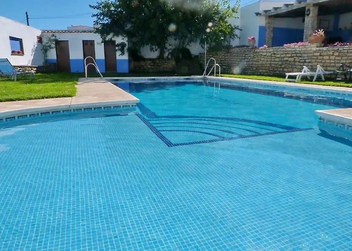 Cortijo Laguna Espejo Ronda