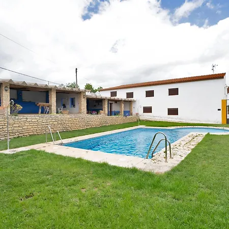 Holiday home Cortijo Laguna Espejo