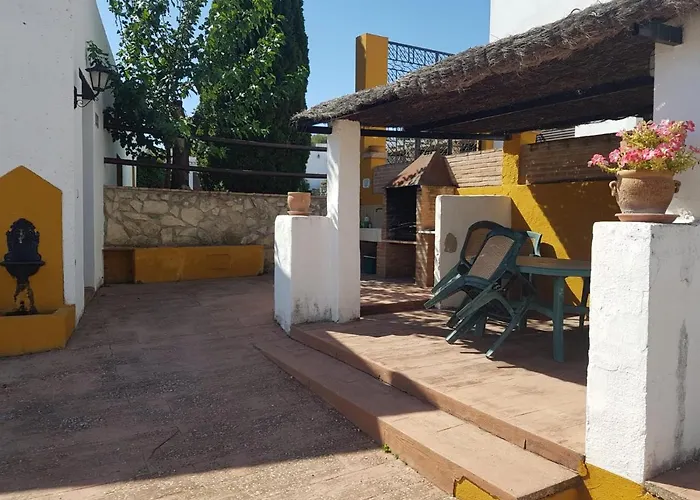 Cortijo Laguna Espejo * Ронда