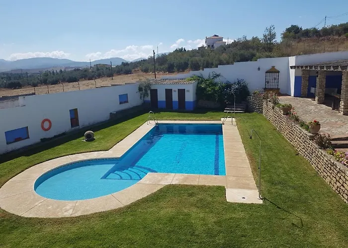 Дом отдыха Cortijo Laguna Espejo *